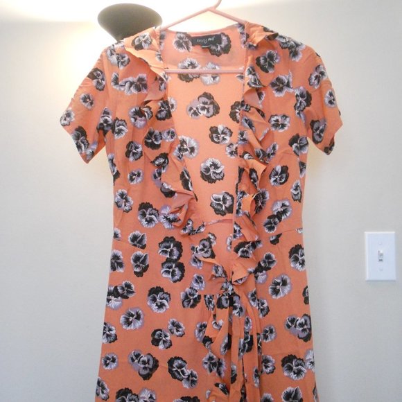 Women's 100% Polyester Pansy Robe (M) Size - Picture 10 of 10